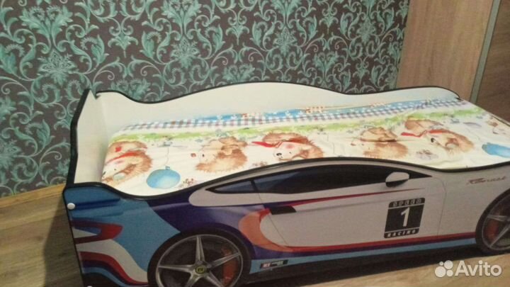 Детская кровать машина бу с матрасом