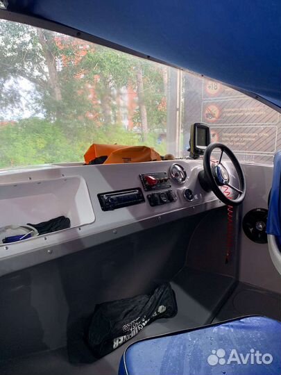 Лодка Бестер 400