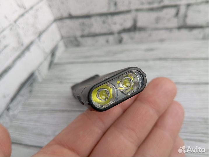 Тактический фонарь Nitecore EDC27 3000 люмен