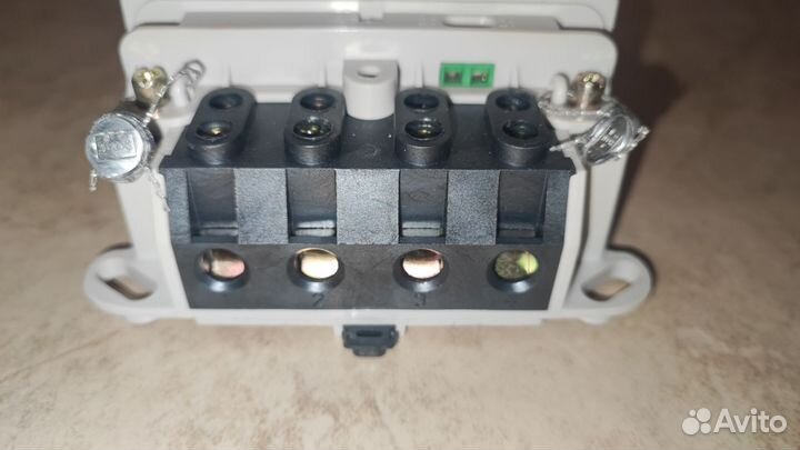 Счетчик электрической энергии