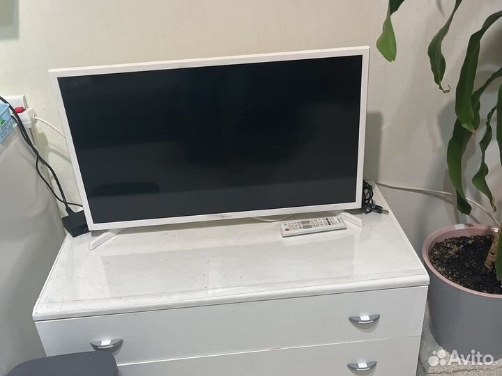 Комплект мебели в детскую