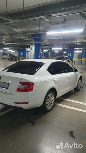 Skoda Octavia 1.6 AT, 2014, 171 000 км