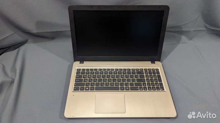 Ноутбук Asus для простых задач