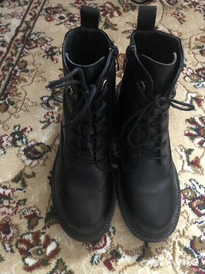 Ботинки весенние женские