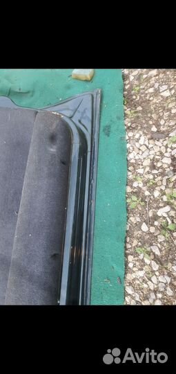 Двкрь передняя правая омель омега B