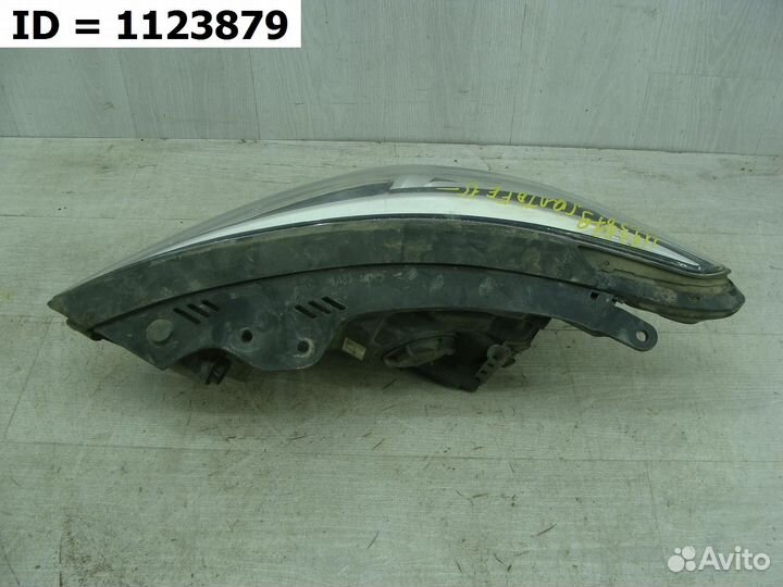 Фара правая Hyundai Santa Fe