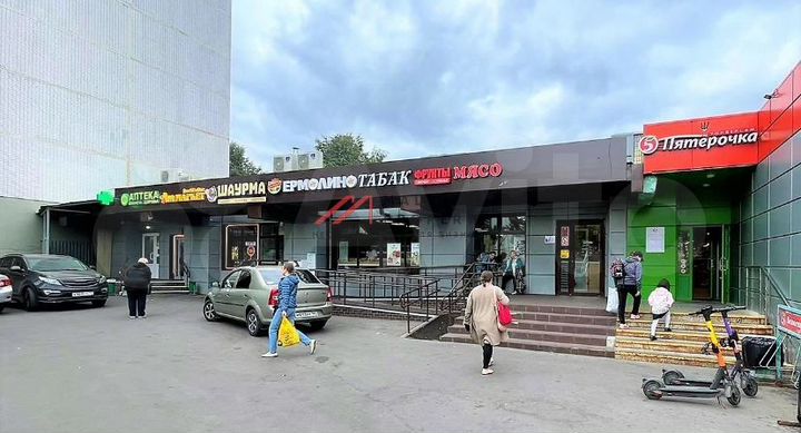 Продам торговое помещение, 348 м²