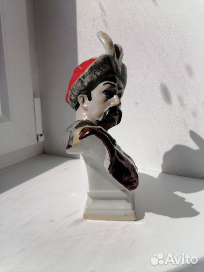 Бюст Богдан Хмельницкий статуэтка зхк Полонне