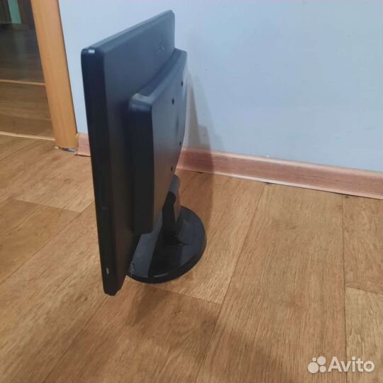 Монитор Benq