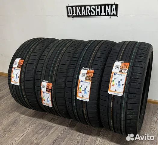 Tracmax X-Privilo RS01+ 245/35 R21 95Y