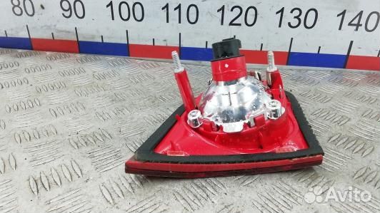 Фонарь правый крышки багажника volkswagen passat B