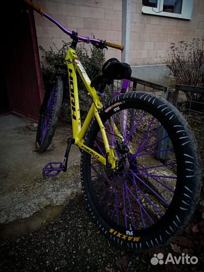 Купите его ужееее