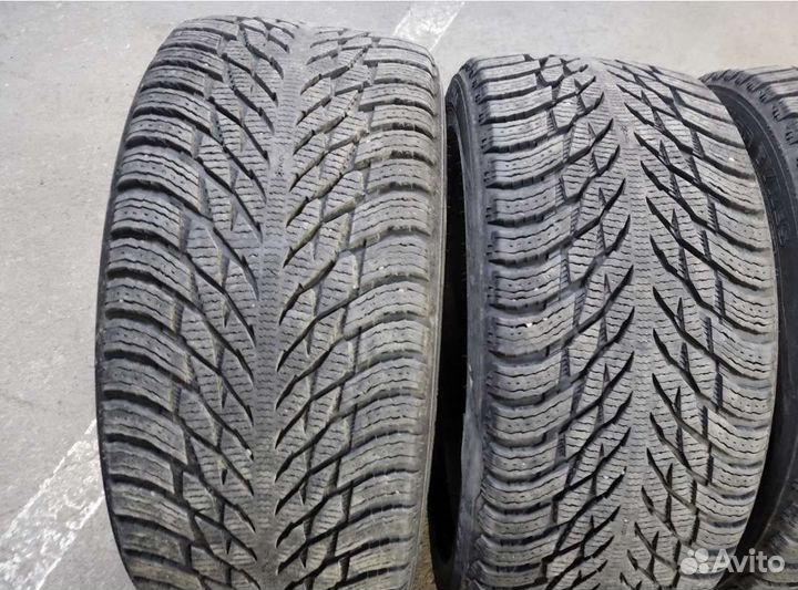 Nokian Tyres Hakkapeliitta R3 SUV 285/40 R21