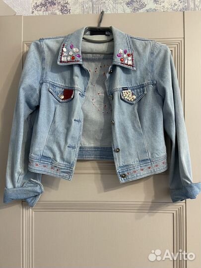 Джинсовая куртка