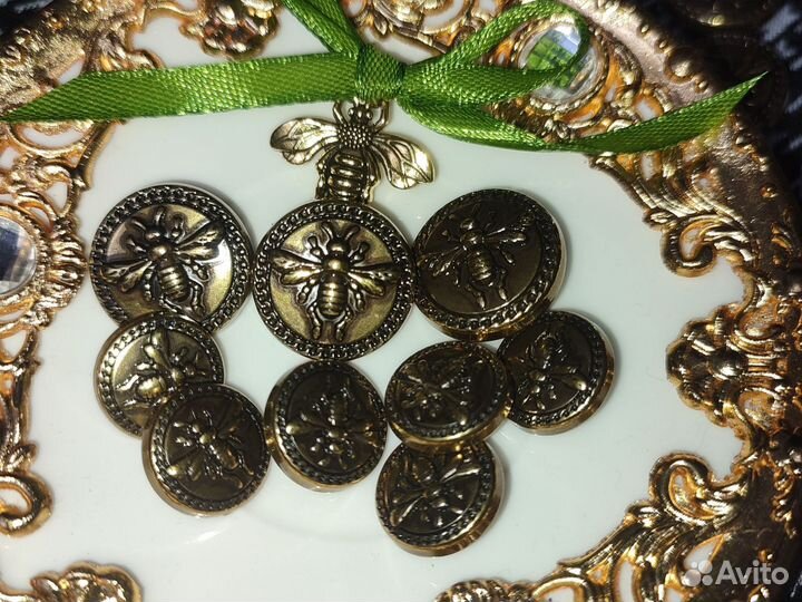 Пуговицы серебрянные в ассортименте 8 шт