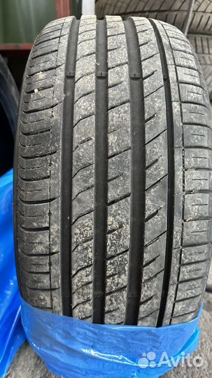 Nexen N'Fera SU1 245/40 R19 98Y