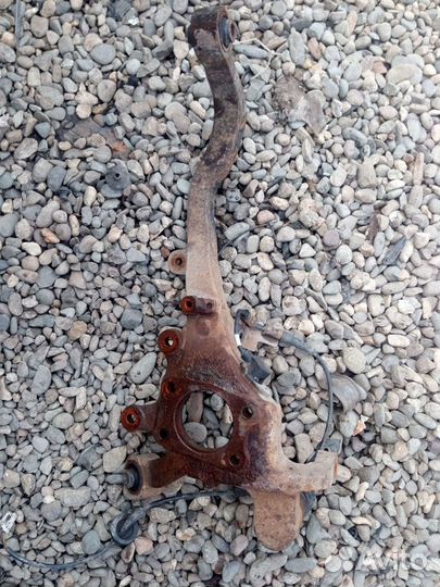 Задняя цапфа Hyundai Sonata