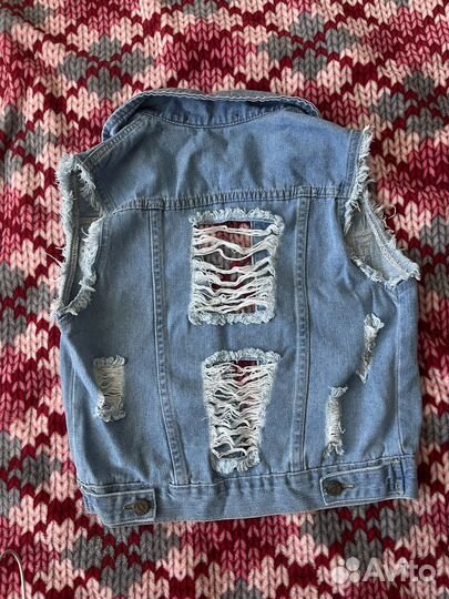 Джинсовая куртка
