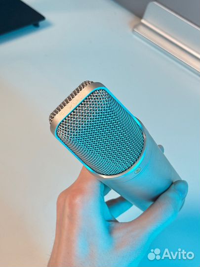 Микрофон Rode NT1000 с черной полоской