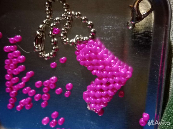 Брелок из бисера