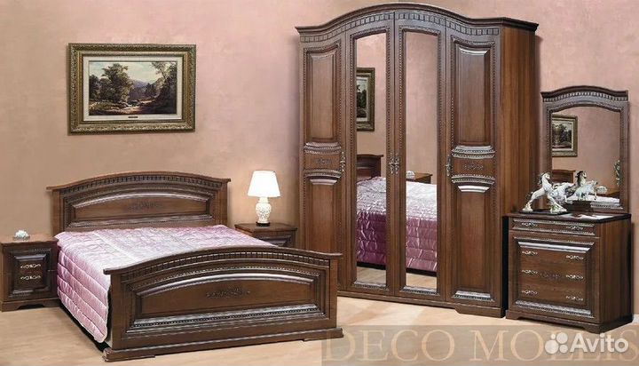 Спальный гарнитур Венера