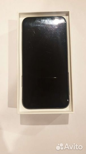 Телефон iPhone 10