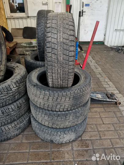 Maxxis Arctic Trekker SP03 205/60 R16