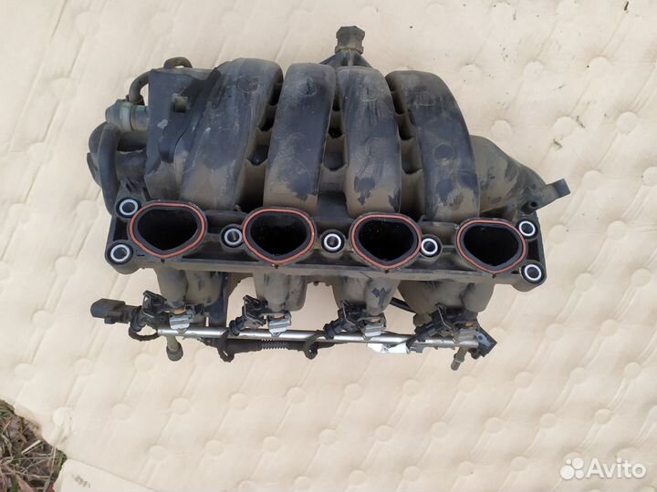 Коллектор впускной Опель Инсигния