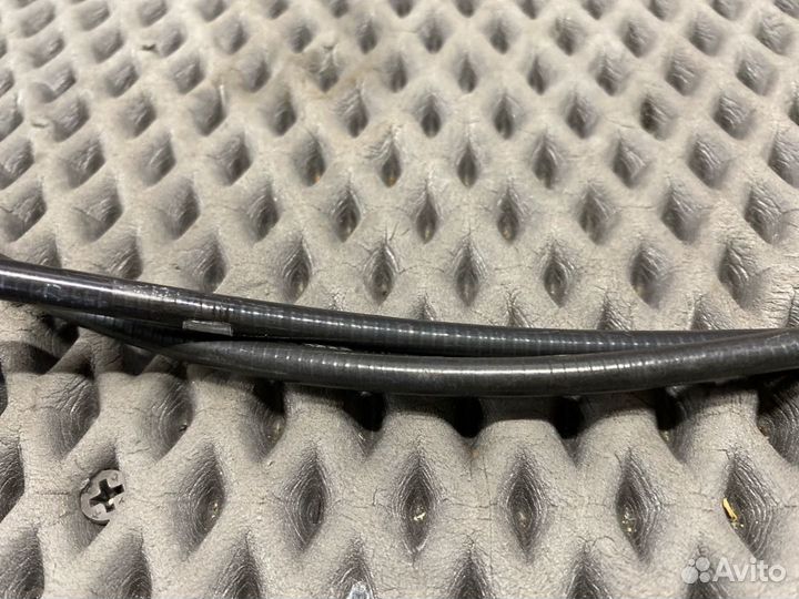 Трос капота Audi A4 B7 BFB 2006