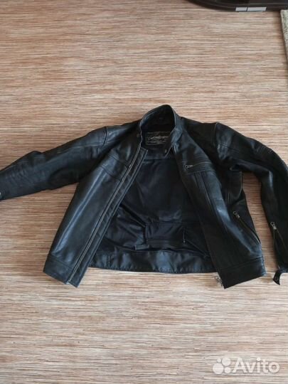 Мотокуртка кожаная мужская размер 52-54, рост 170