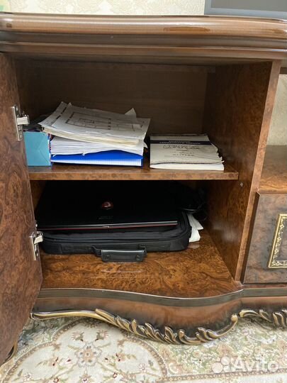 Тумба под телевизор