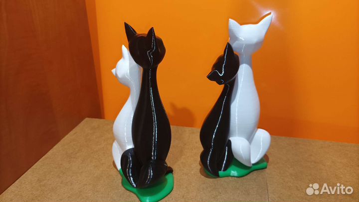 Кот и кошка