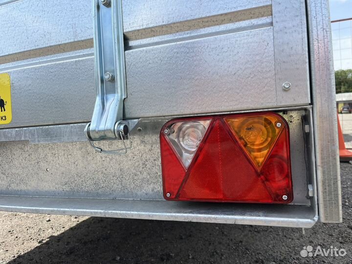 Фонари для легкового прицепа