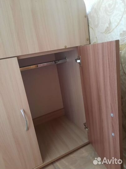 Кровать чердак детская со столом