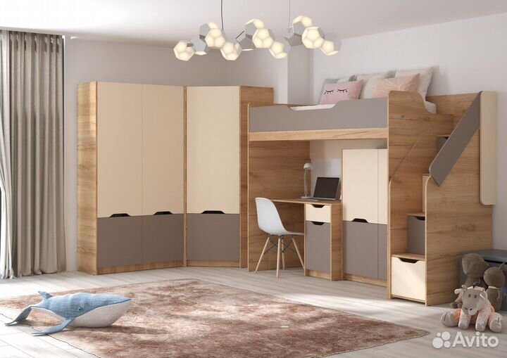 Письменный стол