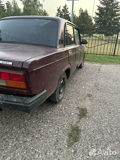 ВАЗ 2107 1.6 МТ, 2005, битый, 47 000 км