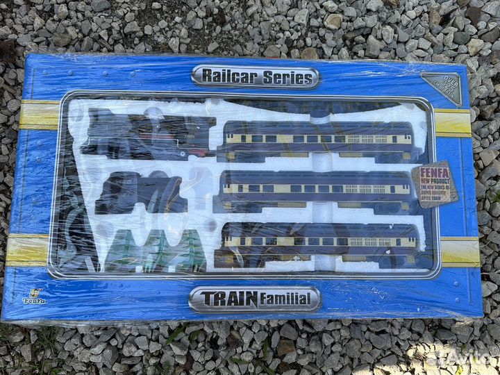 Модель железной дороги на батарейках, новая