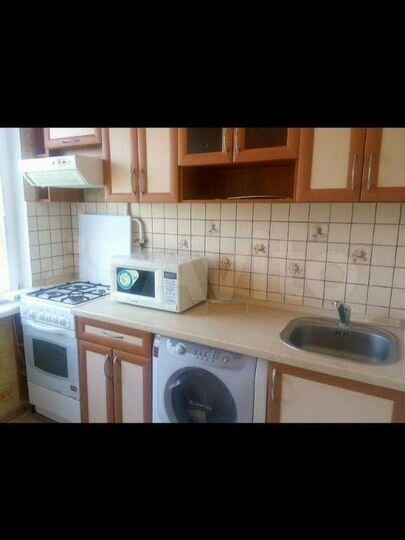 3-к. квартира, 54 м², 2/4 эт.