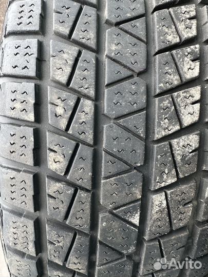 Hemisphere Arctic 225/65 R17