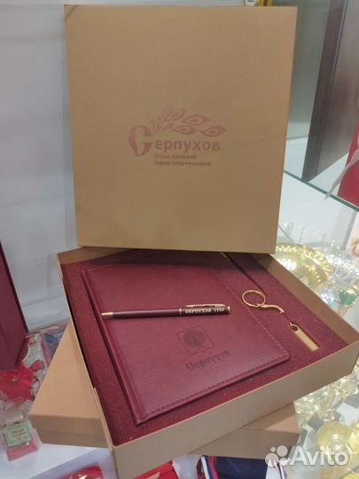 Лазерная резка фанеры, гравировка