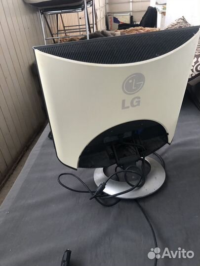 Продам монитор lg