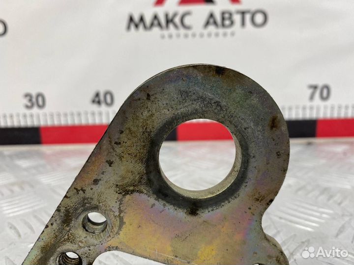 Б/У крепление трамблера (кронштейн) Toyota Town