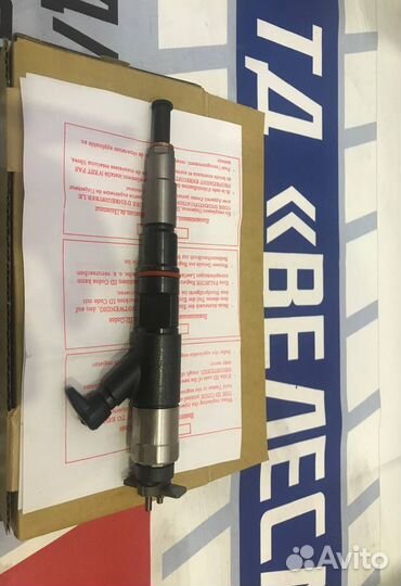 Форсунка Denso 095006723 Cummins 3.8 Евро4