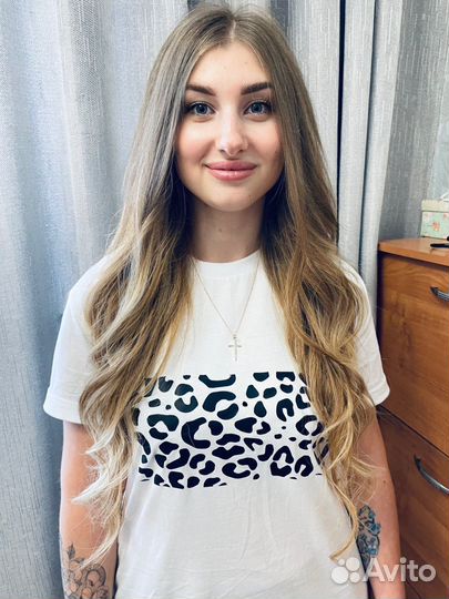 Модель на наращивание волос