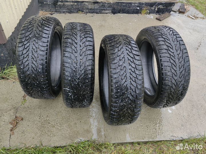 Nokian Tyres Hakkapeliitta 9 SUV 235/55 R20 102T