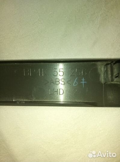 Накладка декоративная торпеды mazda 3 вр4К 55 256