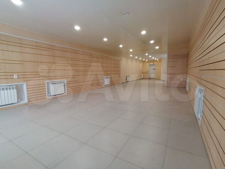 Торговая площадь, 92 м²