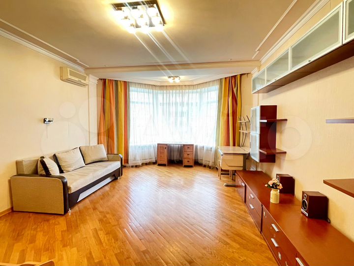2-к. квартира, 78 м², 2/9 эт.