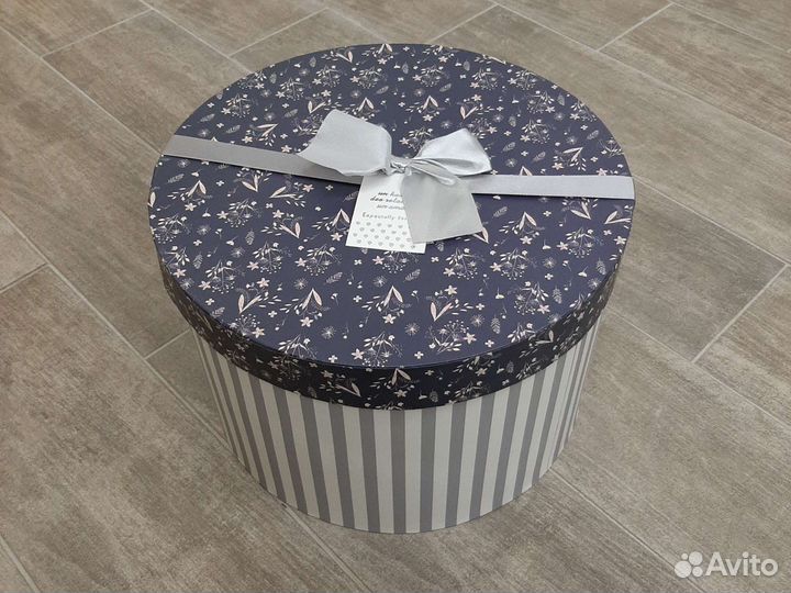 Шляпные коробки для цветов