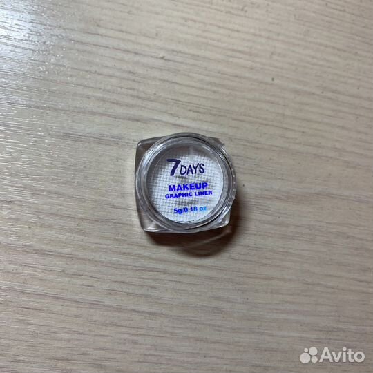 Белая подводка для глаз